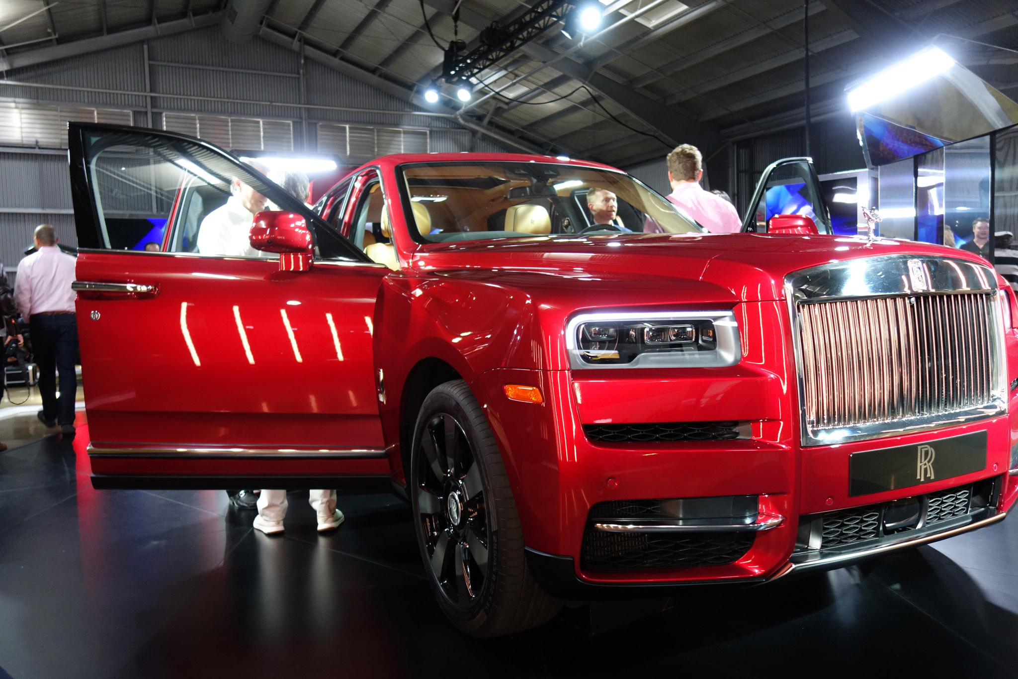Seven Cool Things About The 2019 Rolls Royce Cullinan